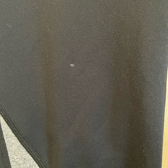 Youths Under Armour leggings - Picture 3 of 5